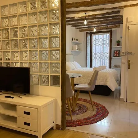 La Curiosa Del Casc Antic Apartment Tarragona Exterior photo
